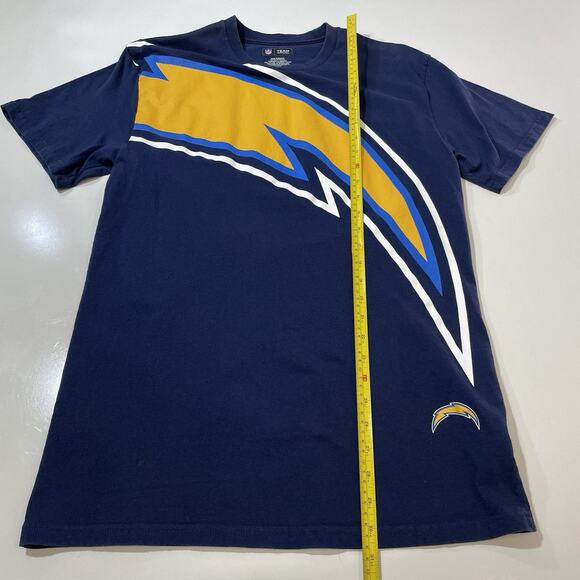 Classic NFL San Diego/LA Chargers Navy Blue Graphic T-Shirt Mens Large Football - Picture 4 of 6